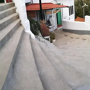 Holiday home Casa Con Cuevita, Teror
